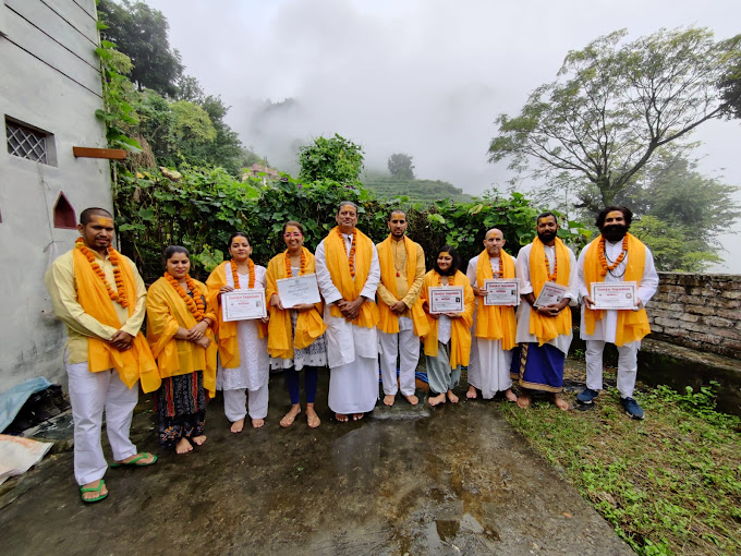 200 Hour Yoga Teacher Training Course in Rishikesh