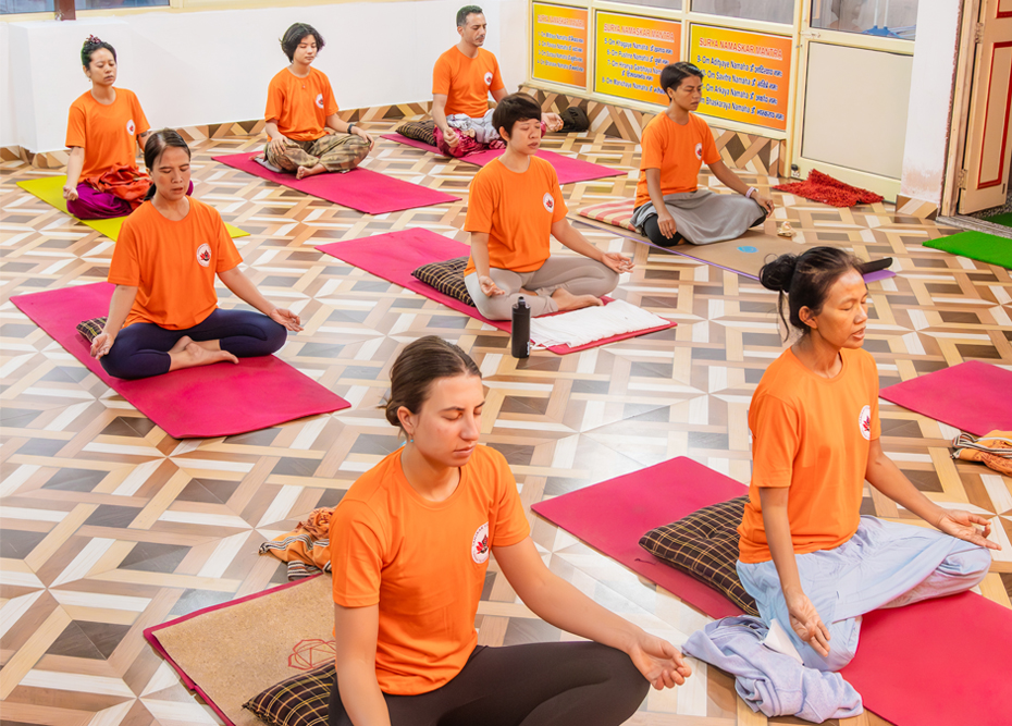 100 Hour Yoga TTC