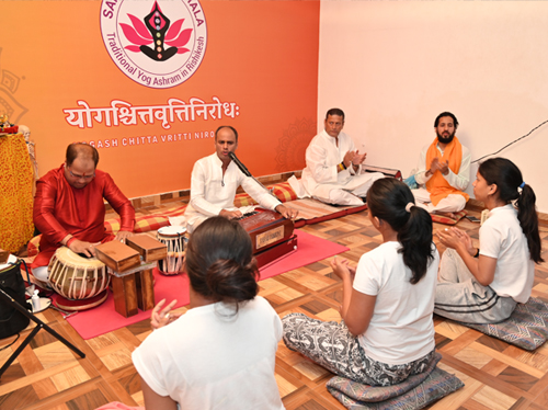 200 Hour Yoga TTC in Rishikesh
