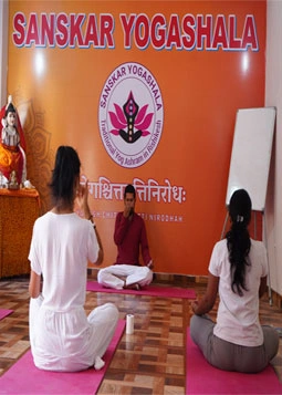 Pranayama Yoga Retreat in Rishikesh